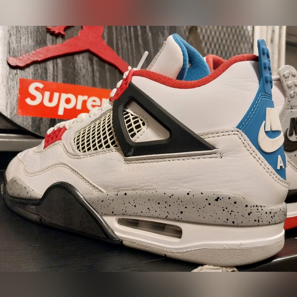Retro Jordan 4 What The? Size 8 Mens